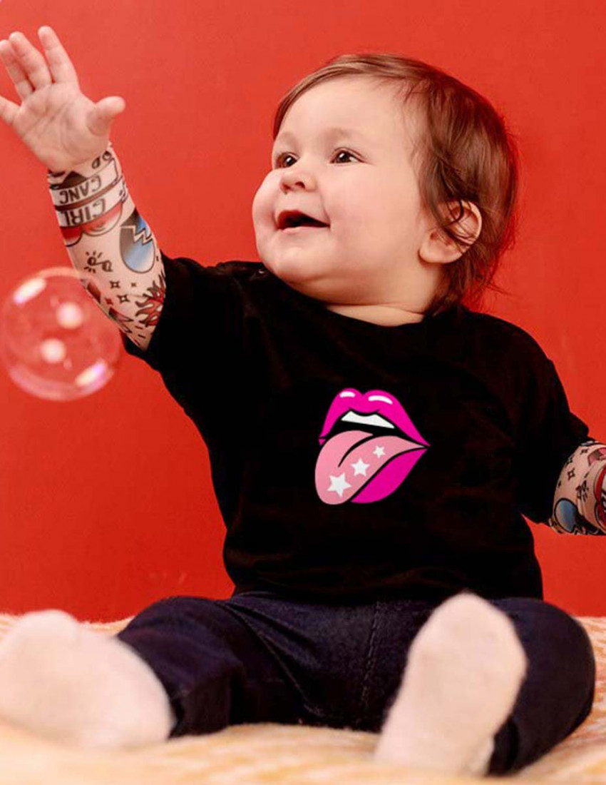 Футболка Дрейк с тату рукавами girl tattoo Funny lips