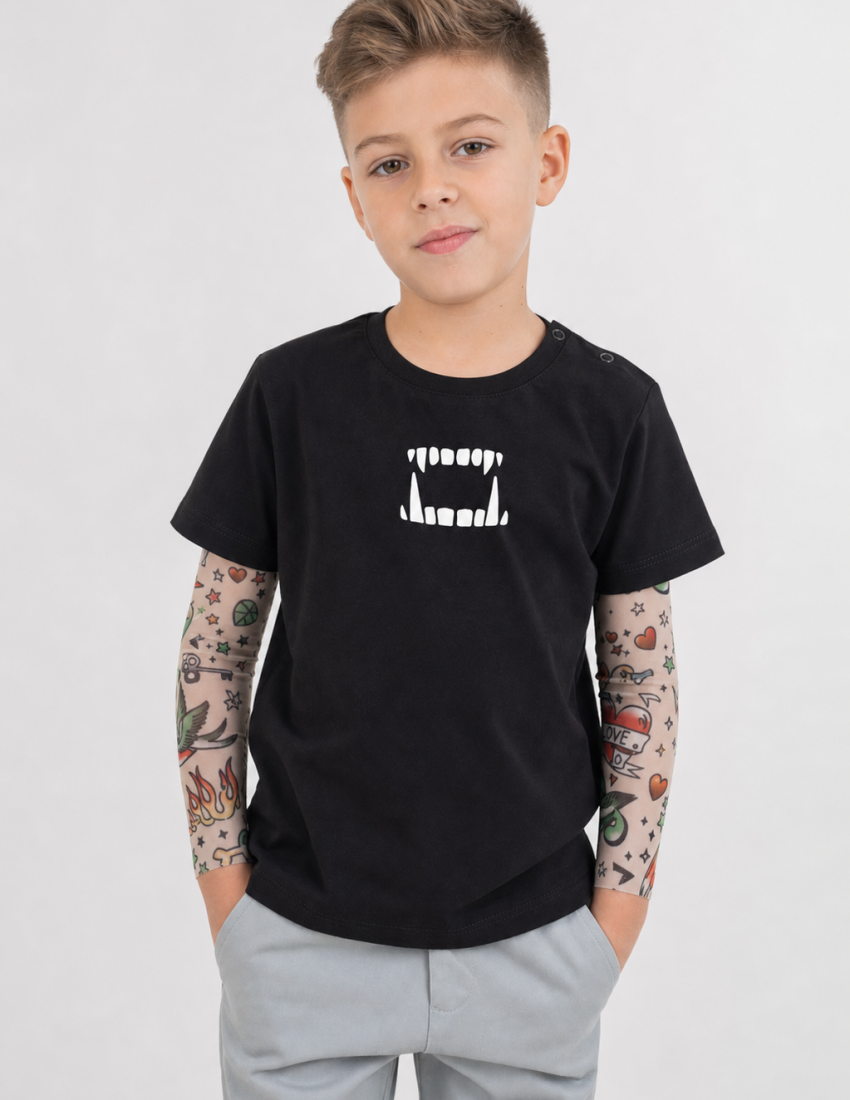 Футболка Дрейк з тату рукавами tattoo style FANGS