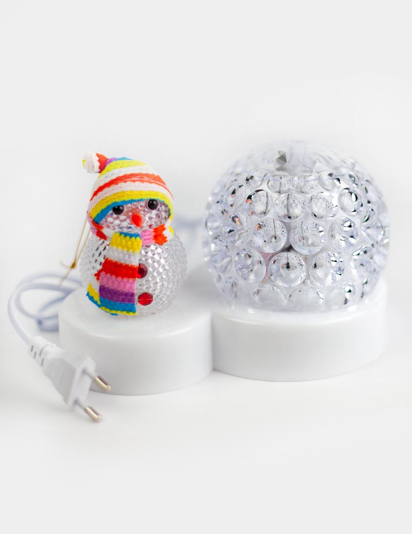 Новорічний світильник проектор диско шар Сніговик