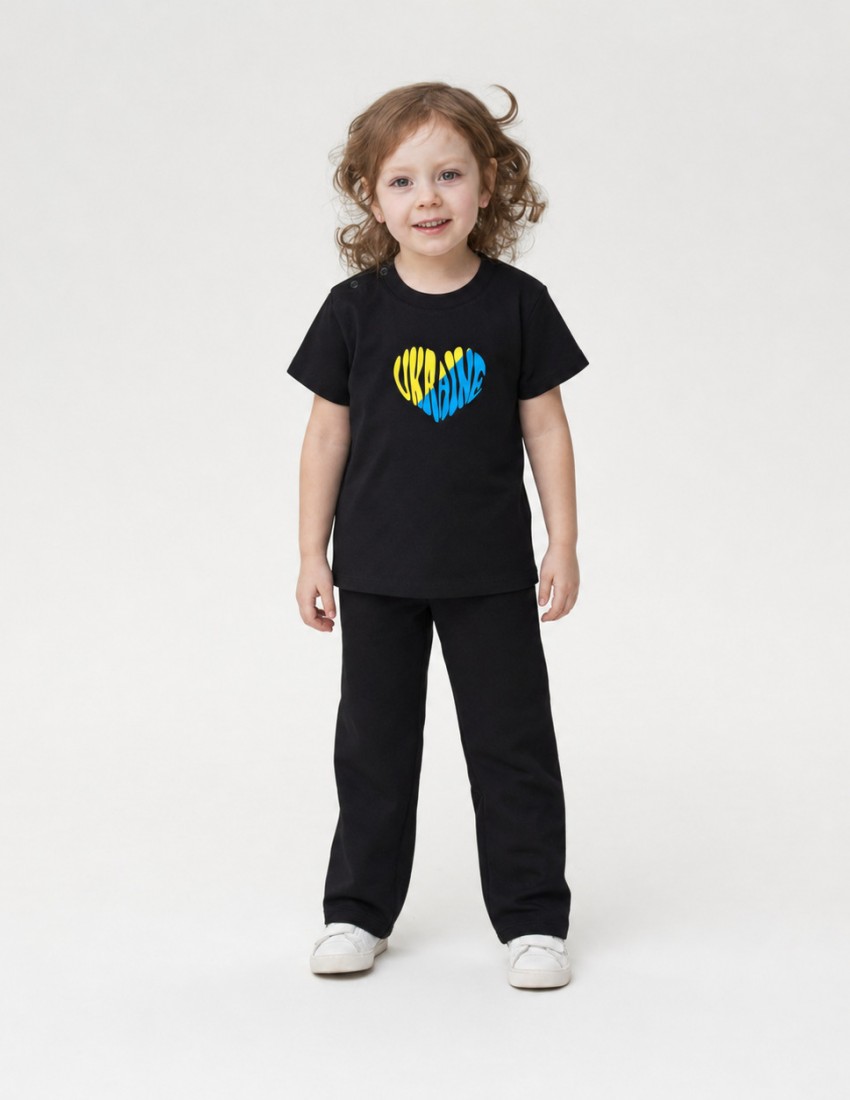 Футболка Овер чорна Ukraine heart