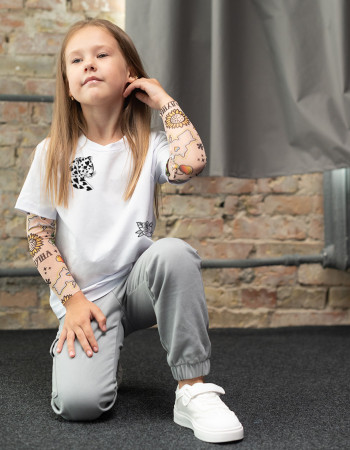 Футболка з тату-рукавами Дрейк Ukraine біла Love & forever