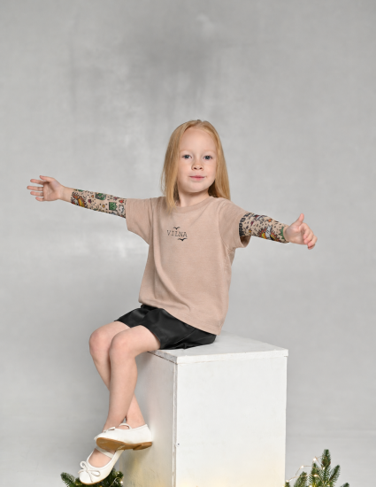 Футболка Дрейк з тату рукавами tattoo style Vilna