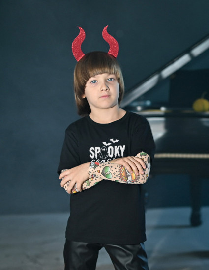 Футболка Дрейк з тату рукавами tattoo style Spooky Season Футболка Дрейк з тату рукавами tattoo style Spooky Season