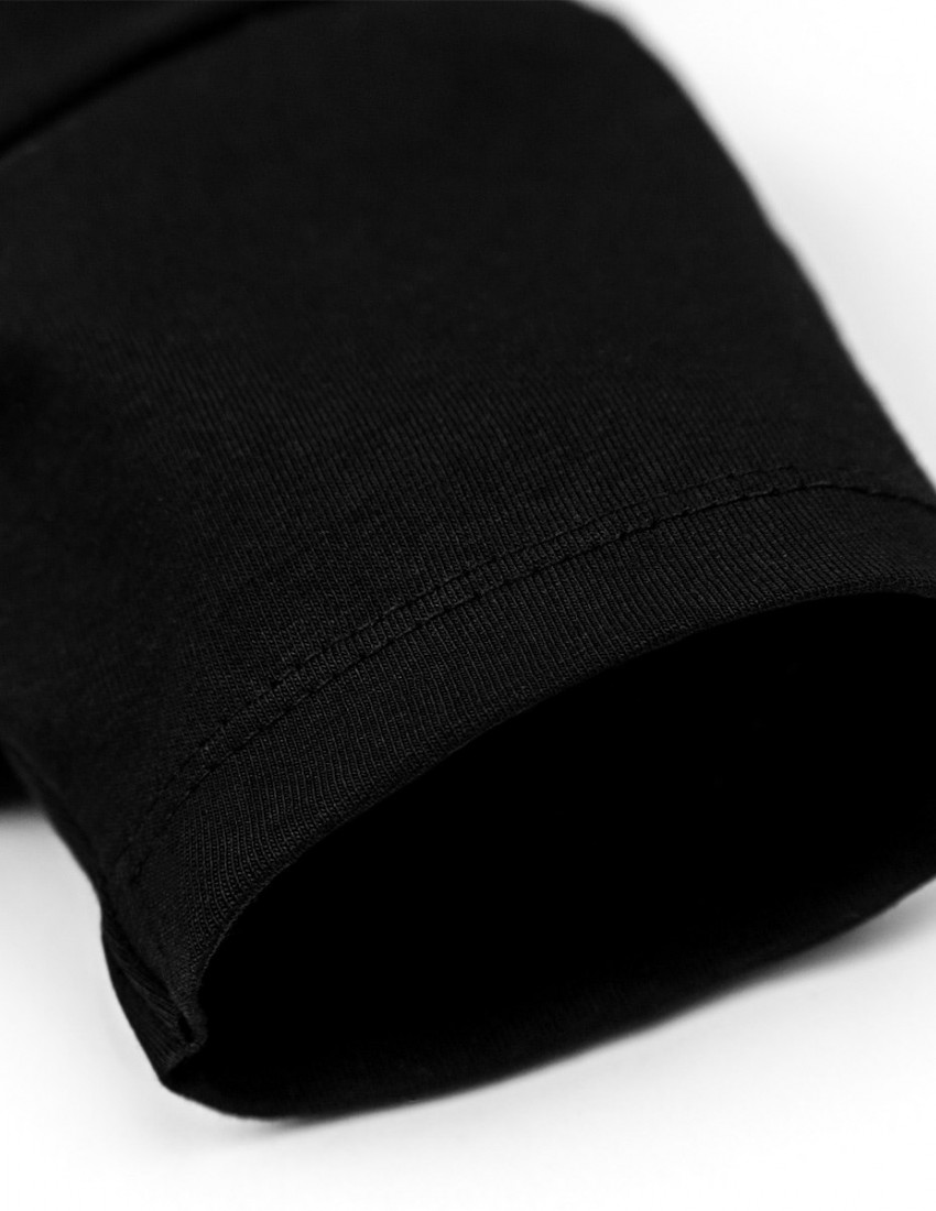 Футболка Овер чорна Маааам