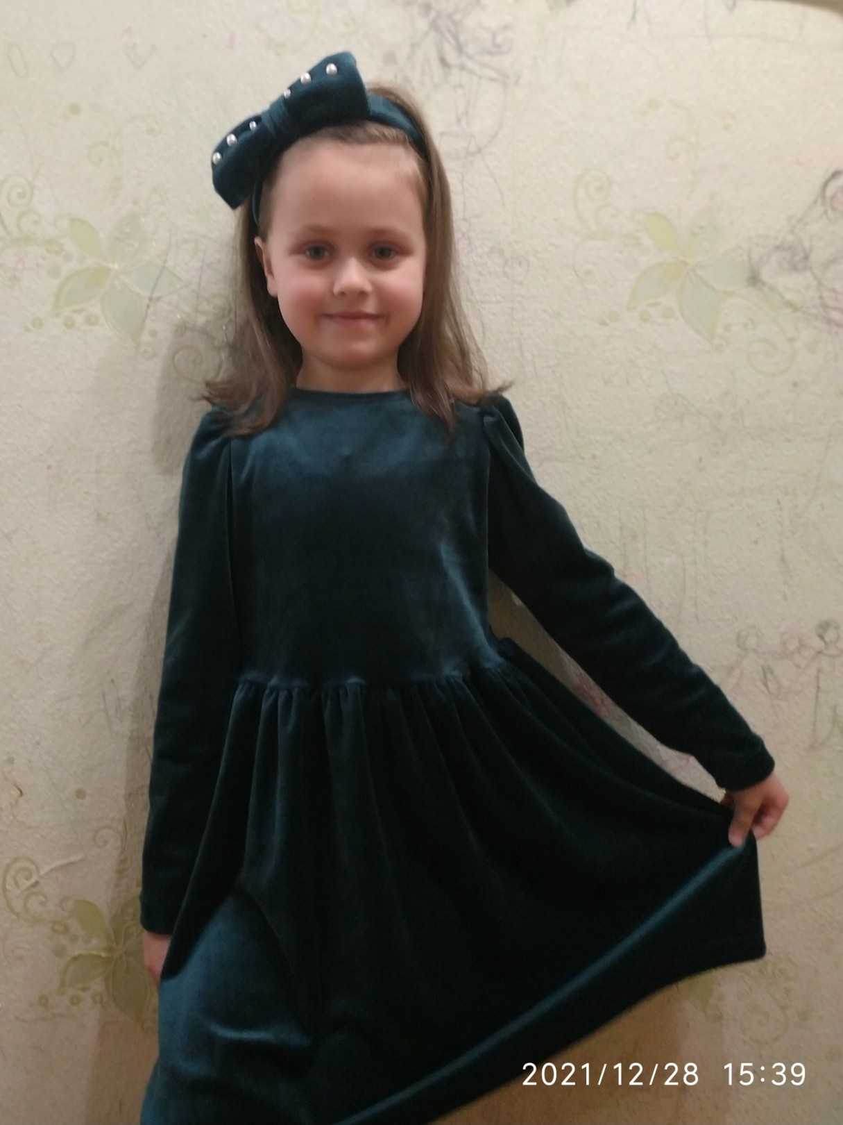 Фото дитини з публічного відгуку Evgakids: Сукня Крісті темно-зелена