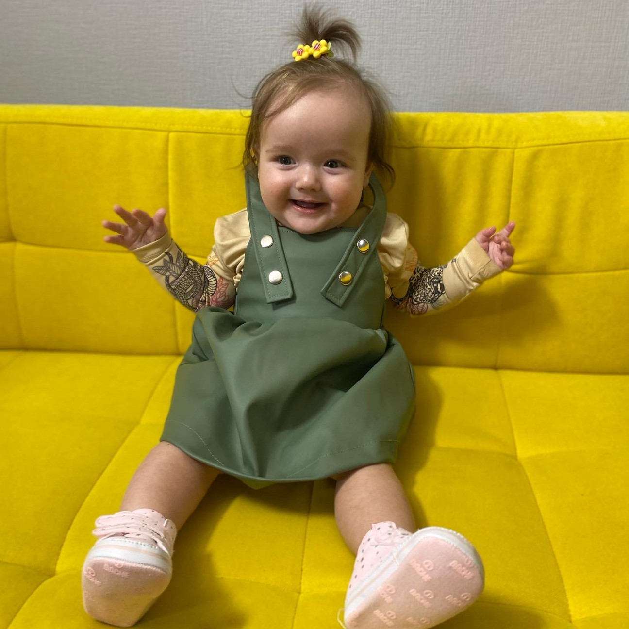 Фото дитини з публічного відгуку Evgakids: Лонгслів Джулз тілесний